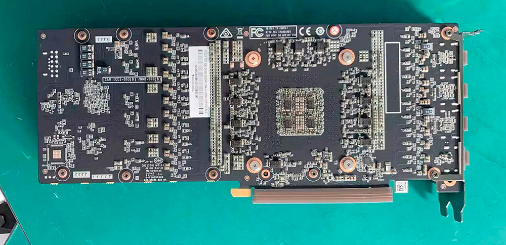 Backplate NVIDIA GeForce RTX 4090 con design